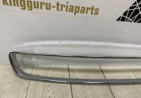 Накладка хром в решетку радиатора Volkswagen Touareg 1 oem 7L6807243B