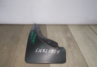 Брызговик задний левый бу Skoda Fabia 2 OEM 5J6821821