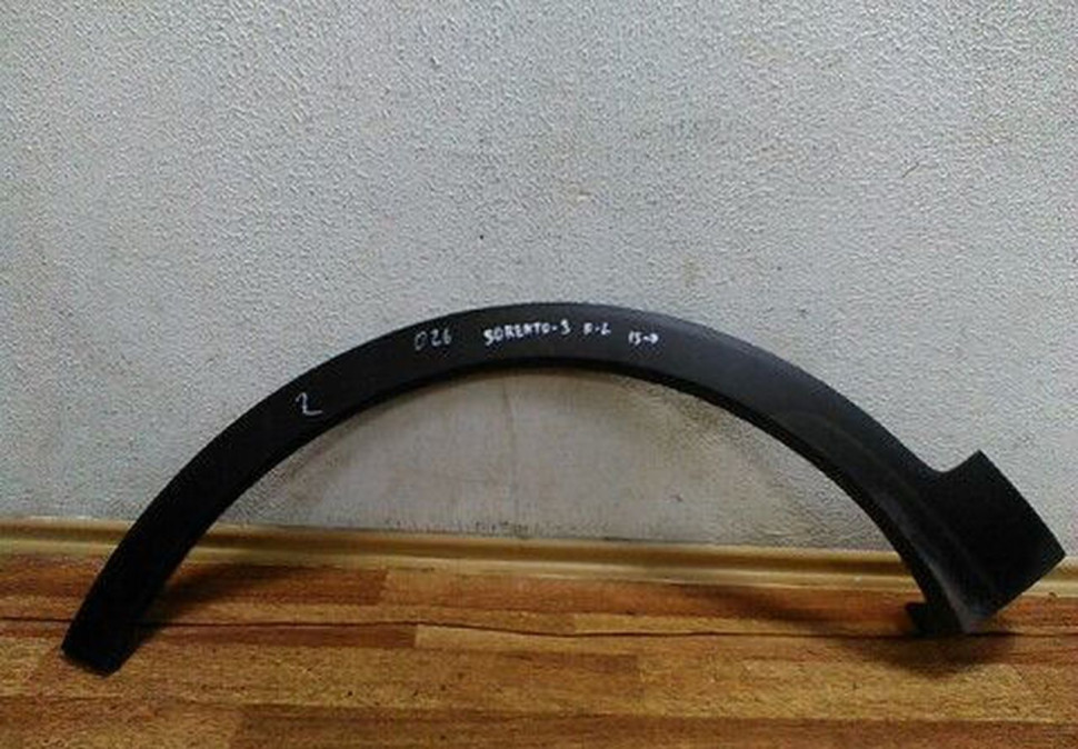 Расширитель крыла передний левый Kia Sorento 3 (15>) oem 87711c5000