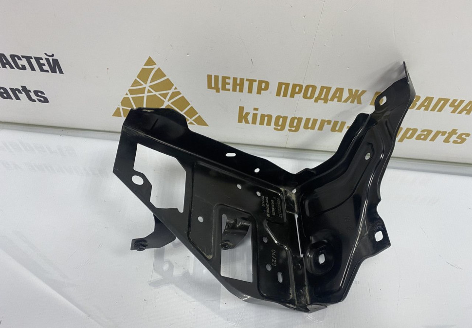 Кронштейн под фару правый BMW X2 F39 OEM 51647342502 Кронштейн под фару правый BMW X2 F39 OEM 51647342502