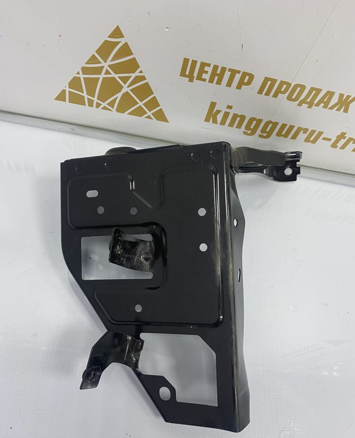 Кронштейн под фару правый BMW X2 F39 OEM 51647342502 Кронштейн под фару правый BMW X2 F39 OEM 51647342502