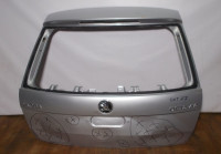 Крышка багажника бу Skoda Octavia A7 рестайлинг OEM 5E9827023B