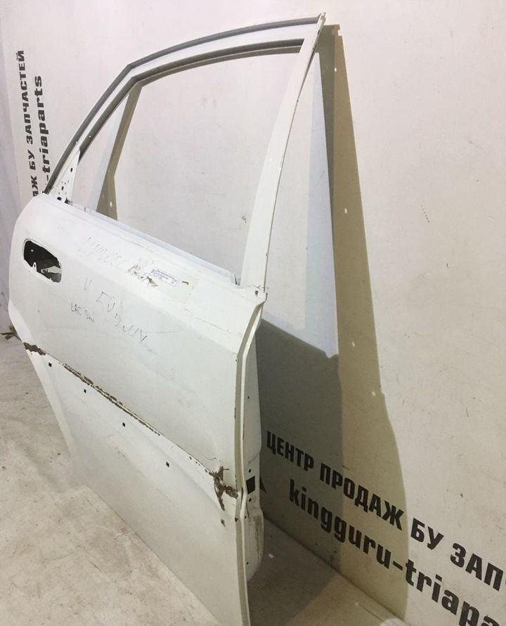 Дверь задняя правая Chevrolet Lacetti седан  oem 96547684 (скл-3)
