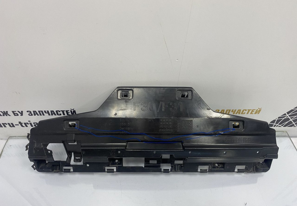 Кронштейн заднего бампера нижний BMW 3 F30 OEM 51127256921 Кронштейн заднего бампера нижний BMW 3 F30 OEM 51127256921