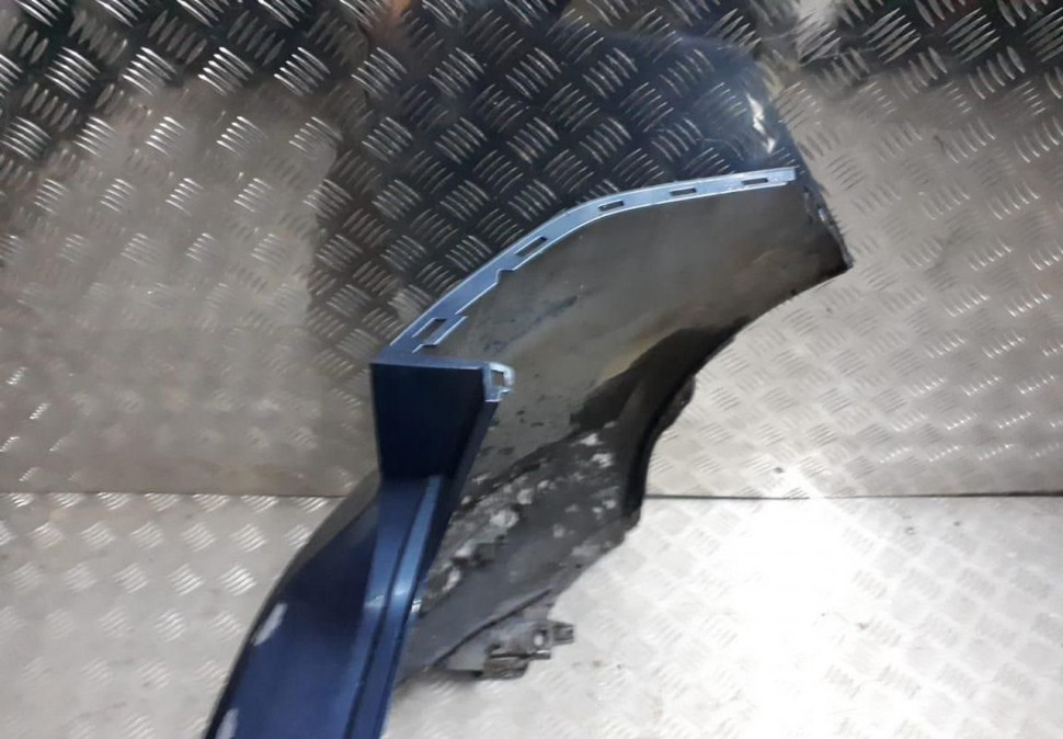 Бампер задний Volkswagen Golf 7 oem 5g6807421b Бампер задний Volkswagen Golf 7 oem 5g6807421b