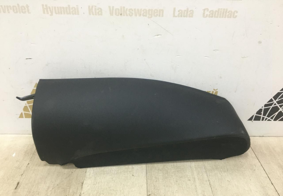 Боковина заднего сиденья правая BMW 5 G30 OEM 52207456294