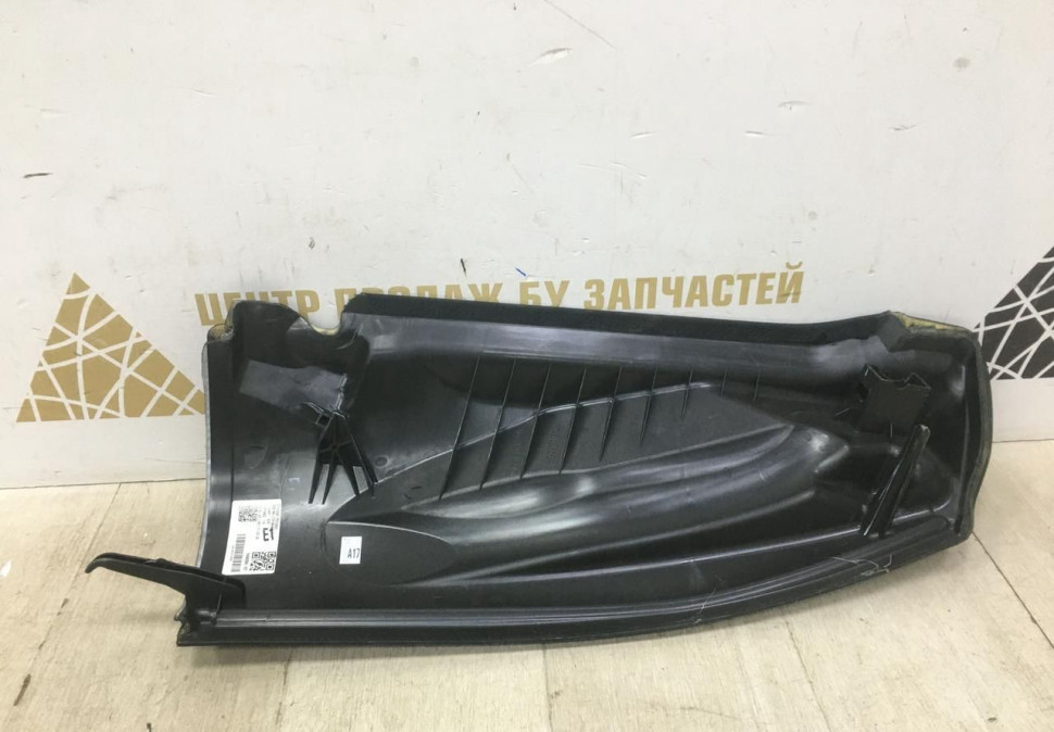 Боковина заднего сиденья правая BMW 5 G30 OEM 52207456294