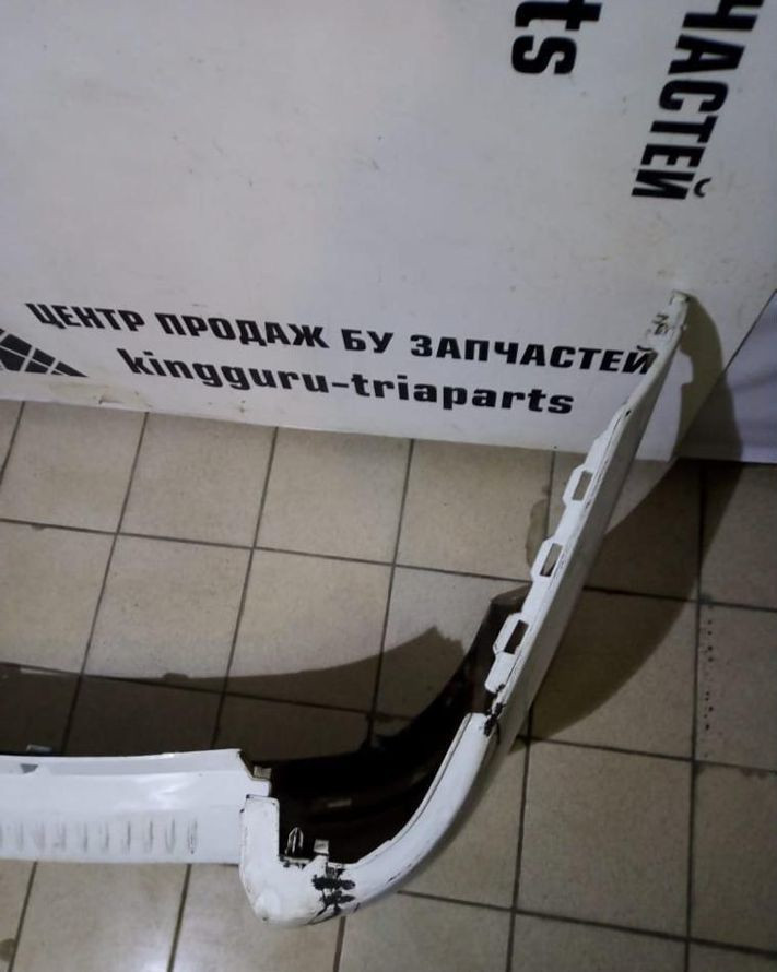Бампер задний Lada Largus oem 8450000257 (скл-3)