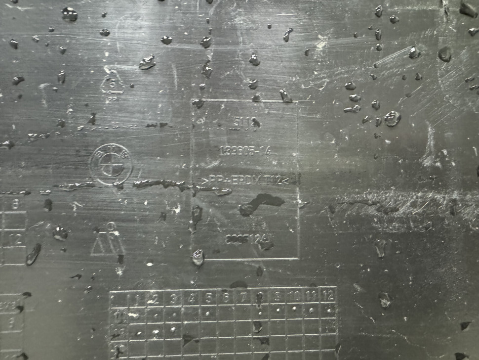 Бампер задний BMW X4 G02 M-Pack OEM 51128065124 Бампер задний BMW X4 G02 M-Pack OEM 51128065124