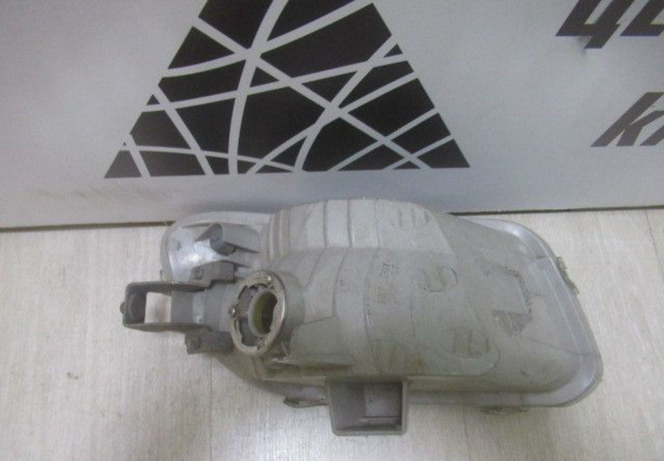 Противотуманная фара левая Mazda Cx 90 (07-12) oem td8451690 (скл-3) Противотуманная фара левая Mazda Cx 90 (07-12) oem td8451690 (скл-3)