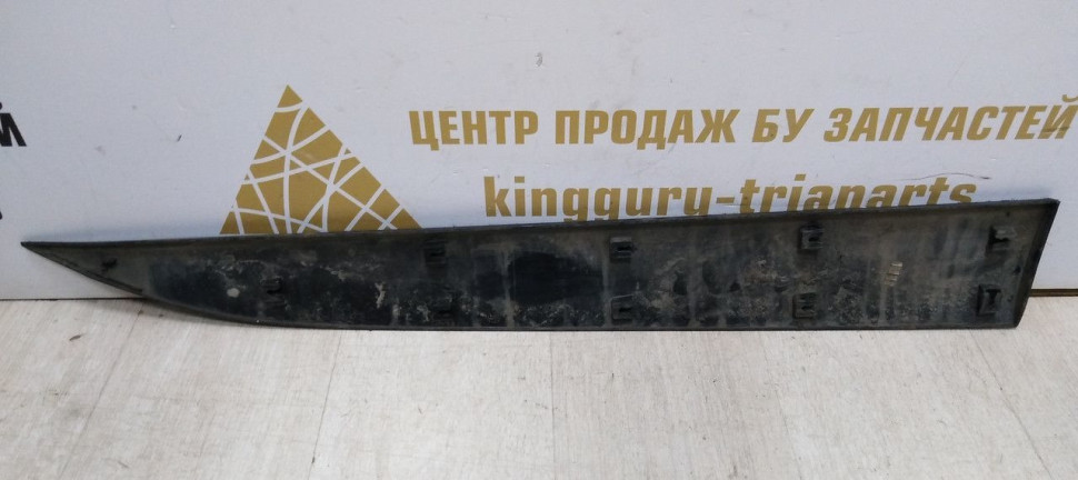 Молдинг двери передний левый Hyundai ix35 10-15 oem 877232s000