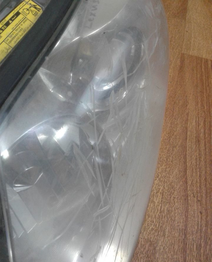 Фара левая Lexus LX (07-12) ксенон (дефект стекла) (скл-3) Фара левая Lexus LX (07-12) ксенон (дефект стекла) (скл-3)