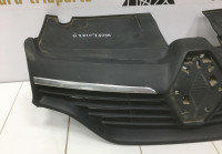 Решетка радиатора Renault Logan 2 OEM 623107605R