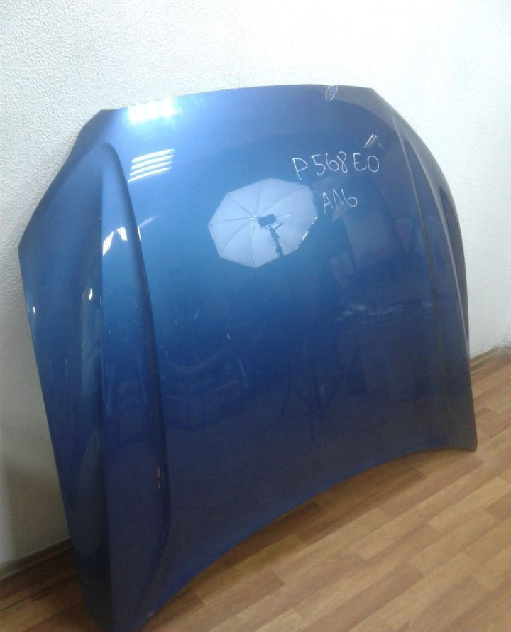 Капот Volvo XC60 2 (мал. вмятина)