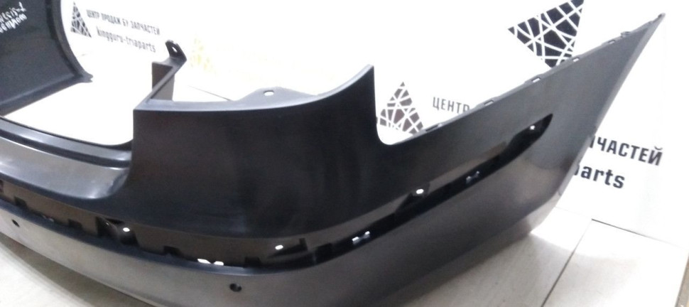 Бампер задний Hyundai Genesis 1 08-14 oem 866113M000 Бампер задний Hyundai Genesis 1 08-14 oem 866113M000