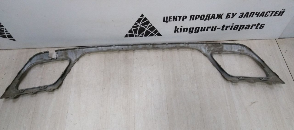 Накладка заднего бампера Volkswagen Teramont oem 3cn807568 Накладка заднего бампера Volkswagen Teramont oem 3cn807568