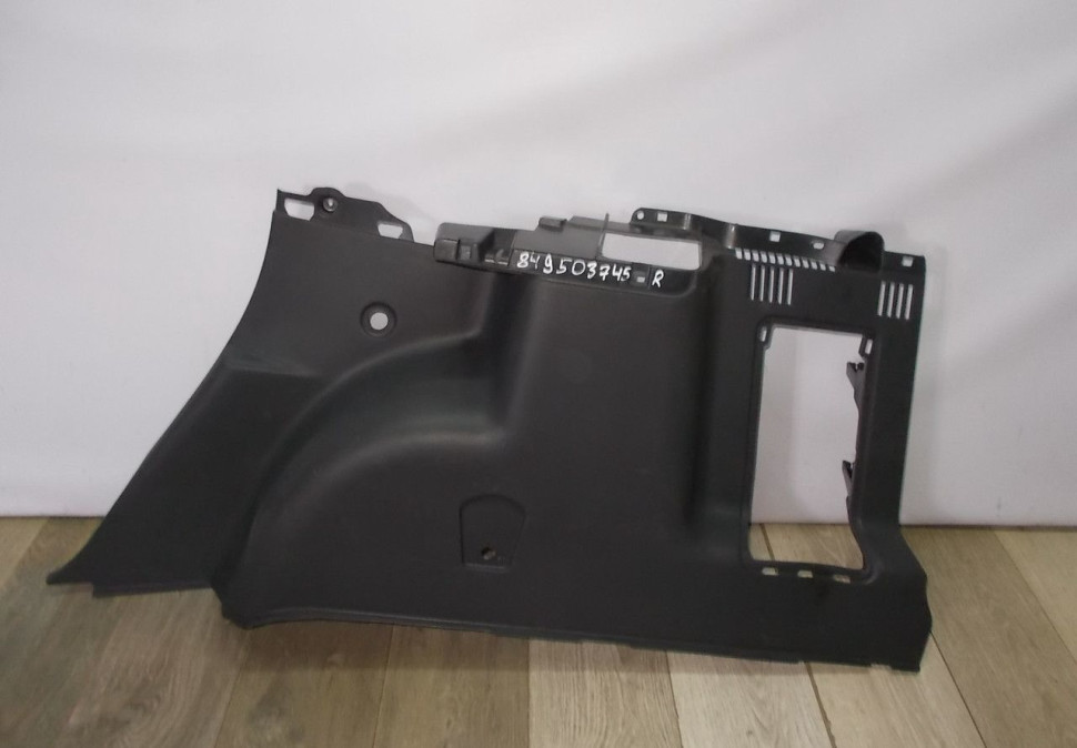 Обивка багажника правая бу Renault Duster OEM 849503745R