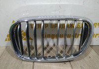 Молдинг решетки радиатора левая бу BMW 7 G11 OEM 51137357011