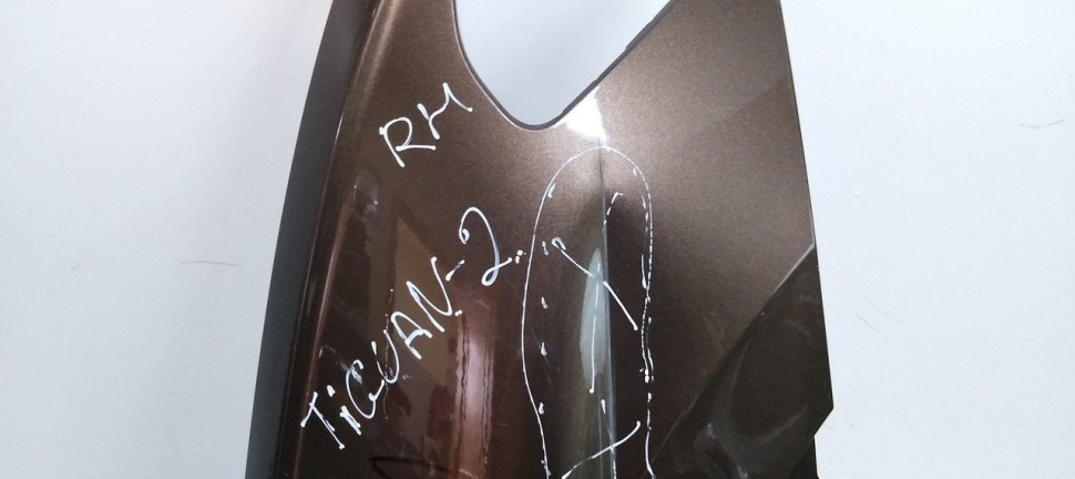 Крыло переднее правое Volkswagen Tiguan 2 oem 5NA821106