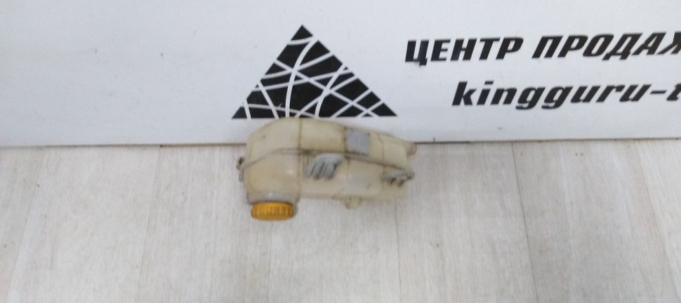 Расширительный бачок Chevrolet Cobalt oem 95048411 (скл-3)