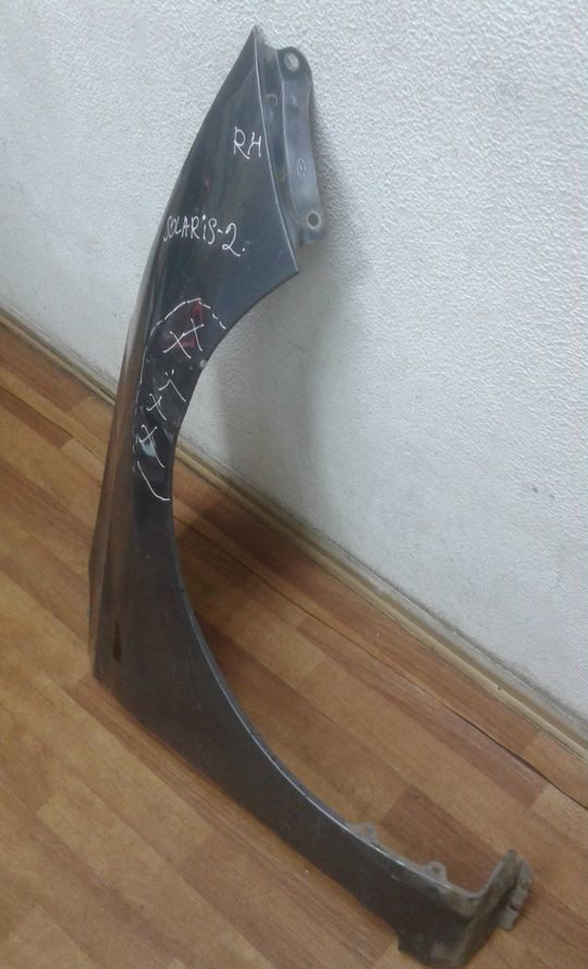 Крыло переднее правое Hyundai Solaris 2 oem 66321F9000 (вмятина) Крыло переднее правое Hyundai Solaris 2 oem 66321F9000 (вмятина)