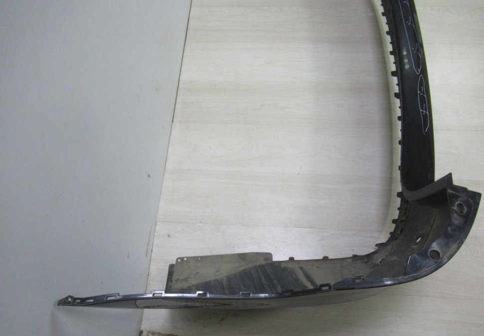 Бампер задний Volkswagen Passat B7 универсал oem 3af807421a (небольшие вмятины) Бампер задний Volkswagen Passat B7 универсал oem 3af807421a (небольшие вмятины)