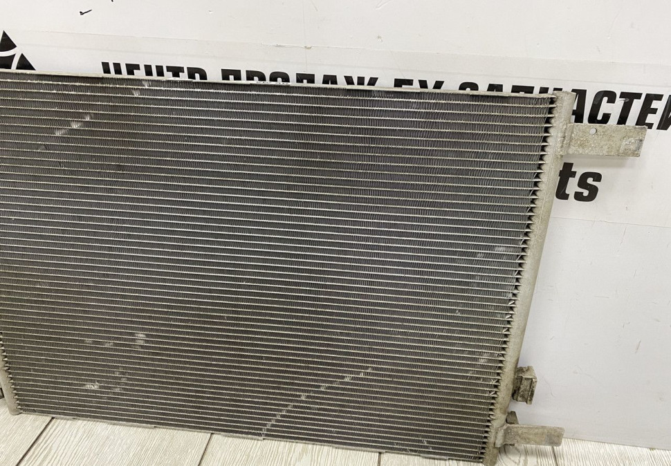 Радиатор кондиционера Skoda Octavia A7 OEM 5Q0816411BG Радиатор кондиционера Skoda Octavia A7 OEM 5Q0816411BG