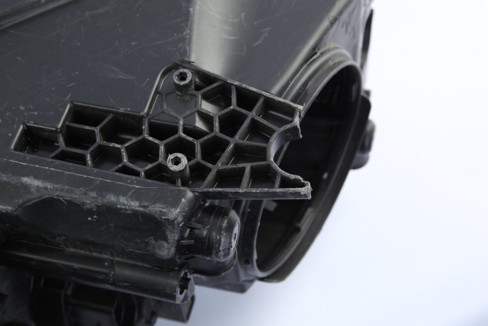 Фара галоген левая бу Skoda Octavia A7 OEM 5E1941015