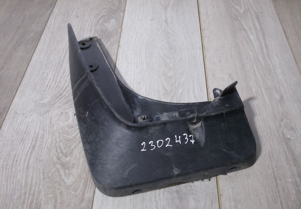 Брызговик задний левый бу BMW X5 F15 OEM 82162302437