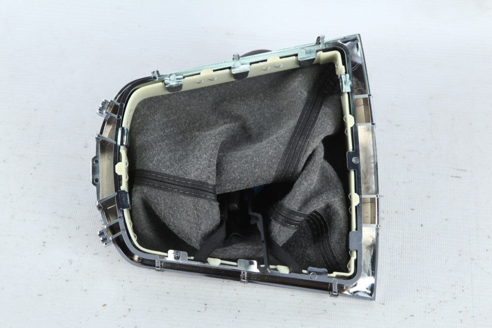 Ручка переключения МКПП с чехлом Opel Antara 2010 OEM 20809178 Ручка переключения МКПП с чехлом Opel Antara 2010 OEM 20809178