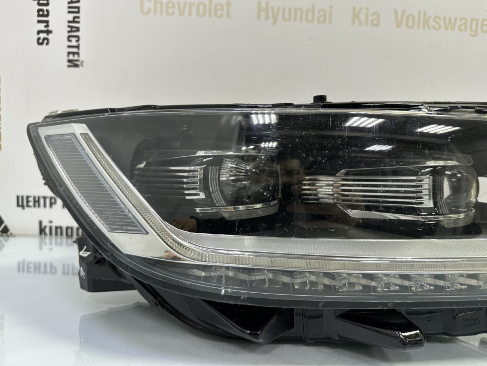Фара правая LED Volkswagen Passat B8 2014 дорестайлинг OEM 3G1941082G