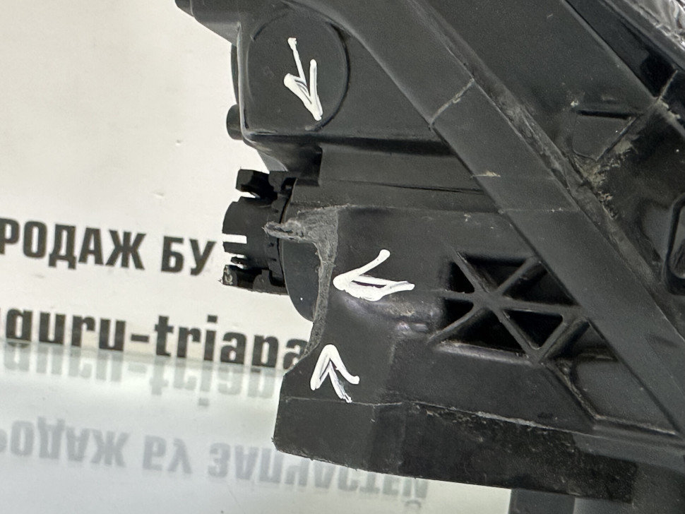 Фара правая LED Volkswagen Passat B8 2014 дорестайлинг OEM 3G1941082G