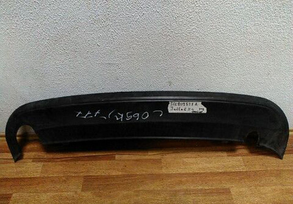 Спойлер заднего бампера Volkswagen Jetta 6(11>) oem 5c6807521a