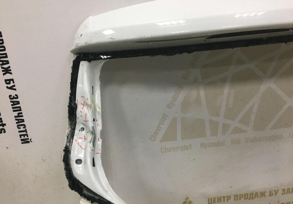 Крышка багажника Volkswagen Tiguan 1 2007 oem 5N0827025G Крышка багажника Volkswagen Tiguan 1 2007 oem 5N0827025G