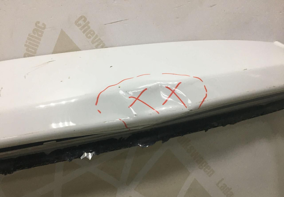 Крышка багажника Volkswagen Tiguan 1 2007 oem 5N0827025G Крышка багажника Volkswagen Tiguan 1 2007 oem 5N0827025G