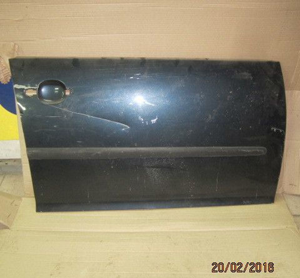 Накладка на дверь пер. прав. Volkswagen Golf V бу (Скл-3)