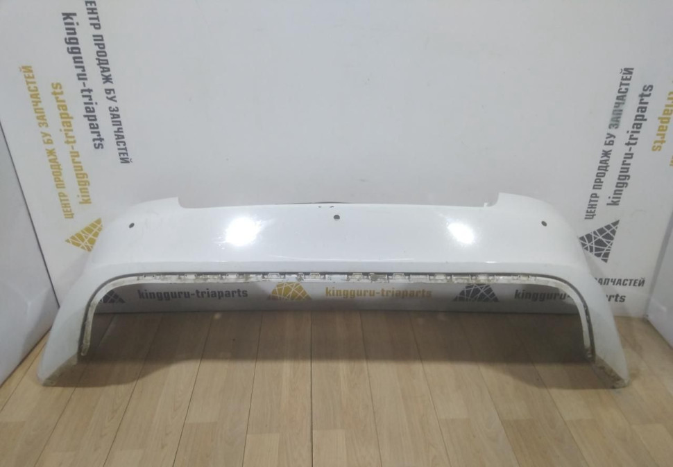 Бампер задний бу Skoda Rapid OEM 60U807421 (В)