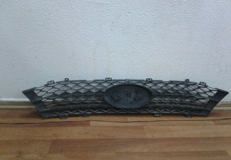 Решетка радиатора Lada Vesta oem 8450006673 (скл-3)