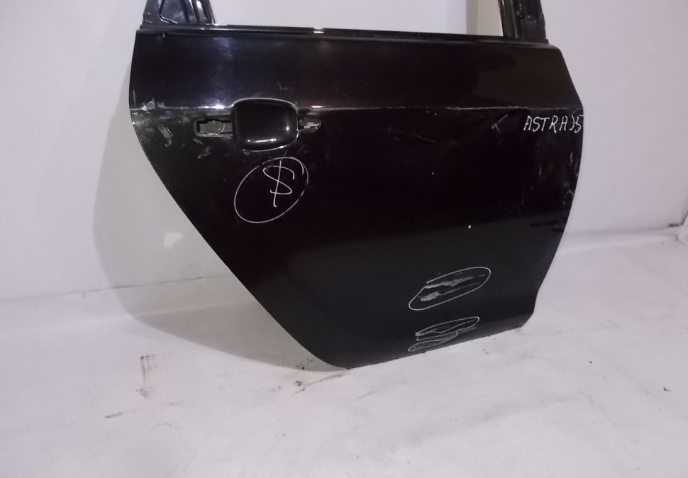 Дверь задняя правая бу Opel Astra J5 (скл-3) OEM 0124110 Дверь задняя правая бу Opel Astra J5 (скл-3) OEM 0124110