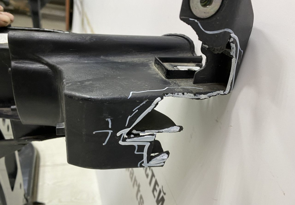 Панель передняя Kia Sportage 4 2017 oem 64101F1000 Панель передняя Kia Sportage 4 2017 oem 64101F1000