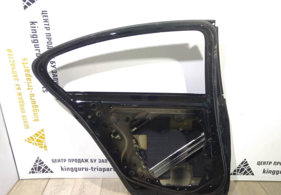 Дверь задняя левая бу BMW 5 G30 OEM 41007408963
