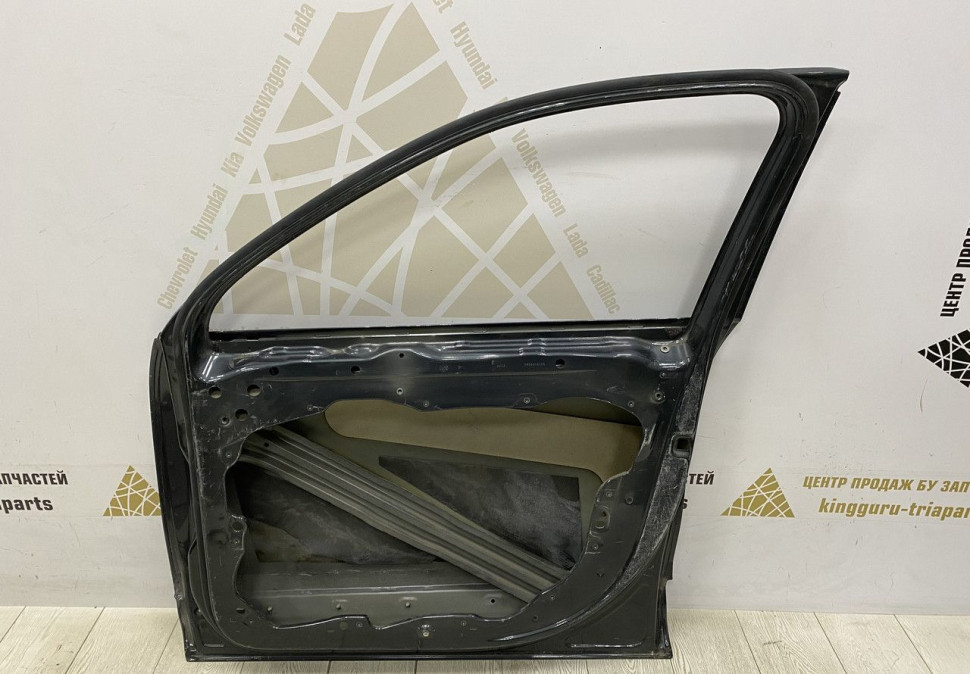 Дверь передняя правая Volkswagen Touareg 2 NF 2010 oem 7P0831056 Дверь передняя правая Volkswagen Touareg 2 NF 2010 oem 7P0831056