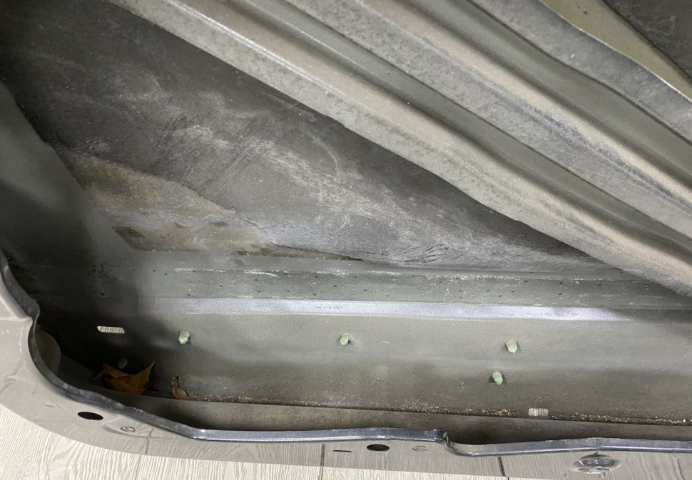 Дверь передняя правая Volkswagen Touareg 2 NF 2010 oem 7P0831056 Дверь передняя правая Volkswagen Touareg 2 NF 2010 oem 7P0831056