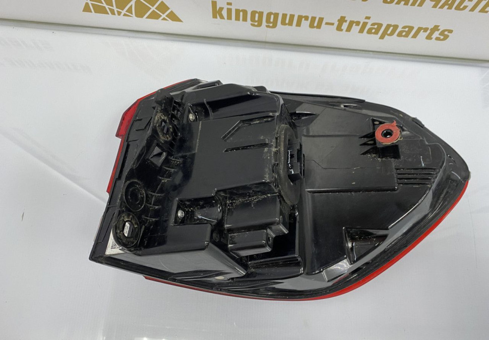 Фонарь ЛЭД LED внешний левый BMW X3 G01 OEM 63217408737 Фонарь ЛЭД LED внешний левый BMW X3 G01 OEM 63217408737