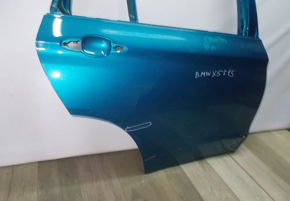 Дверь задняя правая бу BMW X5 F15 OEM 41517386740