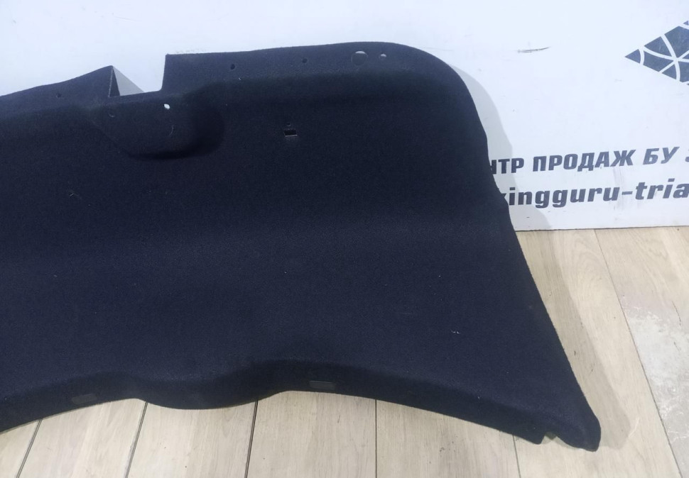 Обивка крышки багажника бу Skoda Octavia A7 OEM 5E5867975G