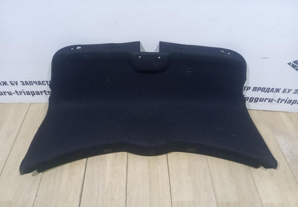 Обивка крышки багажника бу Skoda Octavia A7 OEM 5E5867975G