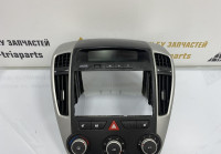 Консоль центральная с диссплеем Kia Ceed 1 2007 OEM 957101H100