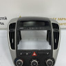 Консоль центральная с диссплеем Kia Ceed 1 2007 OEM 957101H100