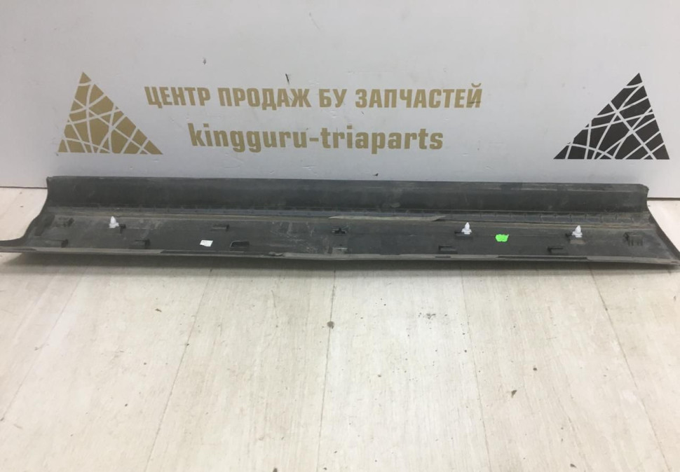 Молдинг двери передний правый Volkswagen Tiguan 1 oem 5n0854940a Молдинг двери передний правый Volkswagen Tiguan 1 oem 5n0854940a